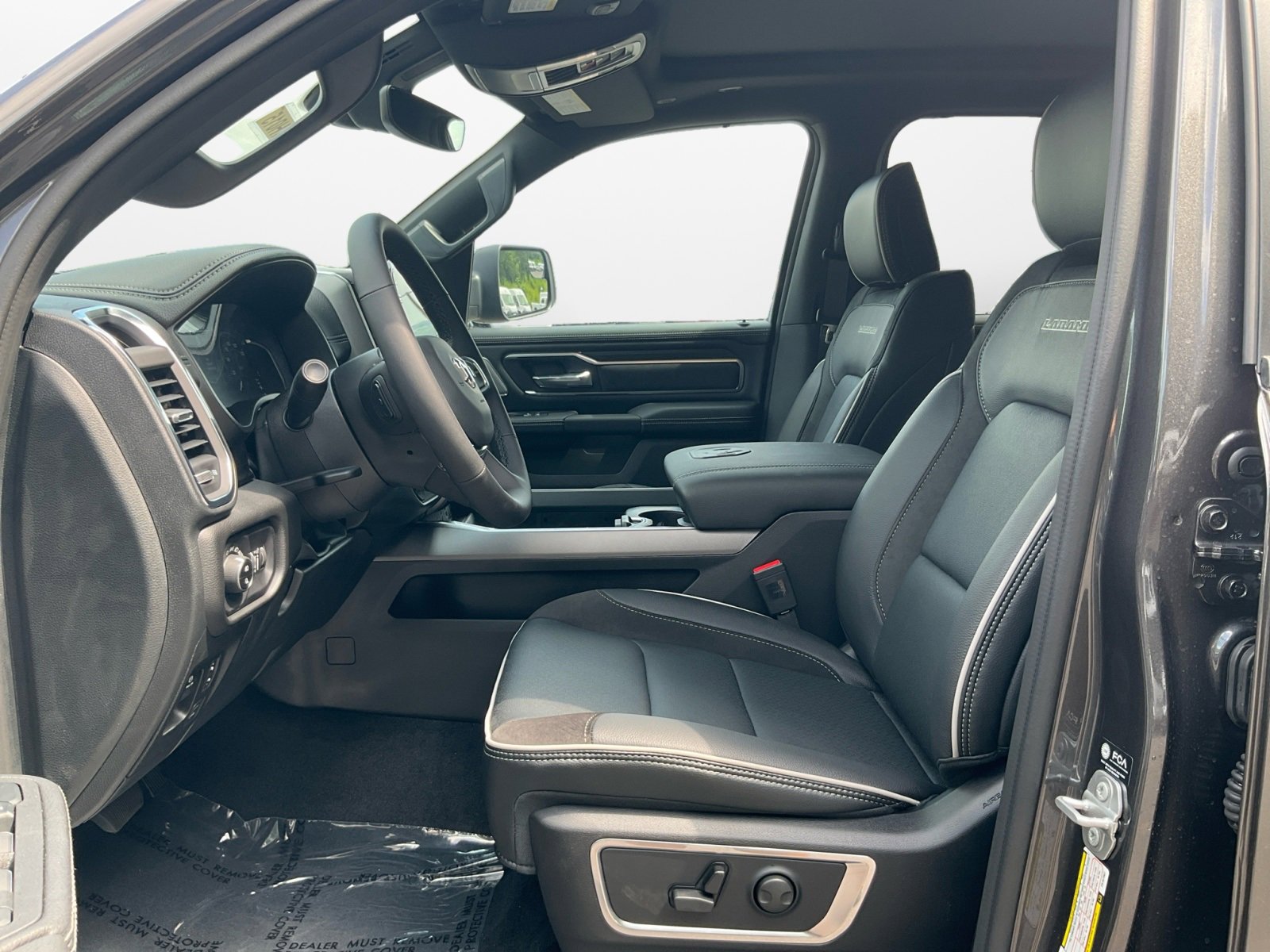 New 2026 RAM 1500 Laramie w/ Night Edition image 9