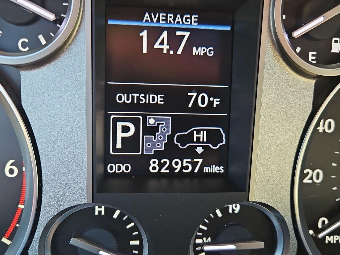 Used 2015 Lexus LX 570 4WD image 26