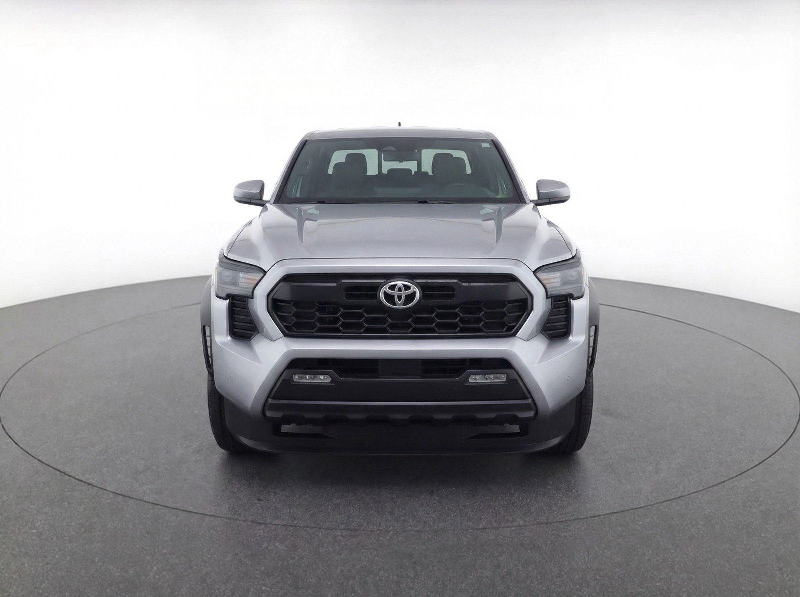 Used 2025 Toyota Tacoma TRD Off-Road image 2