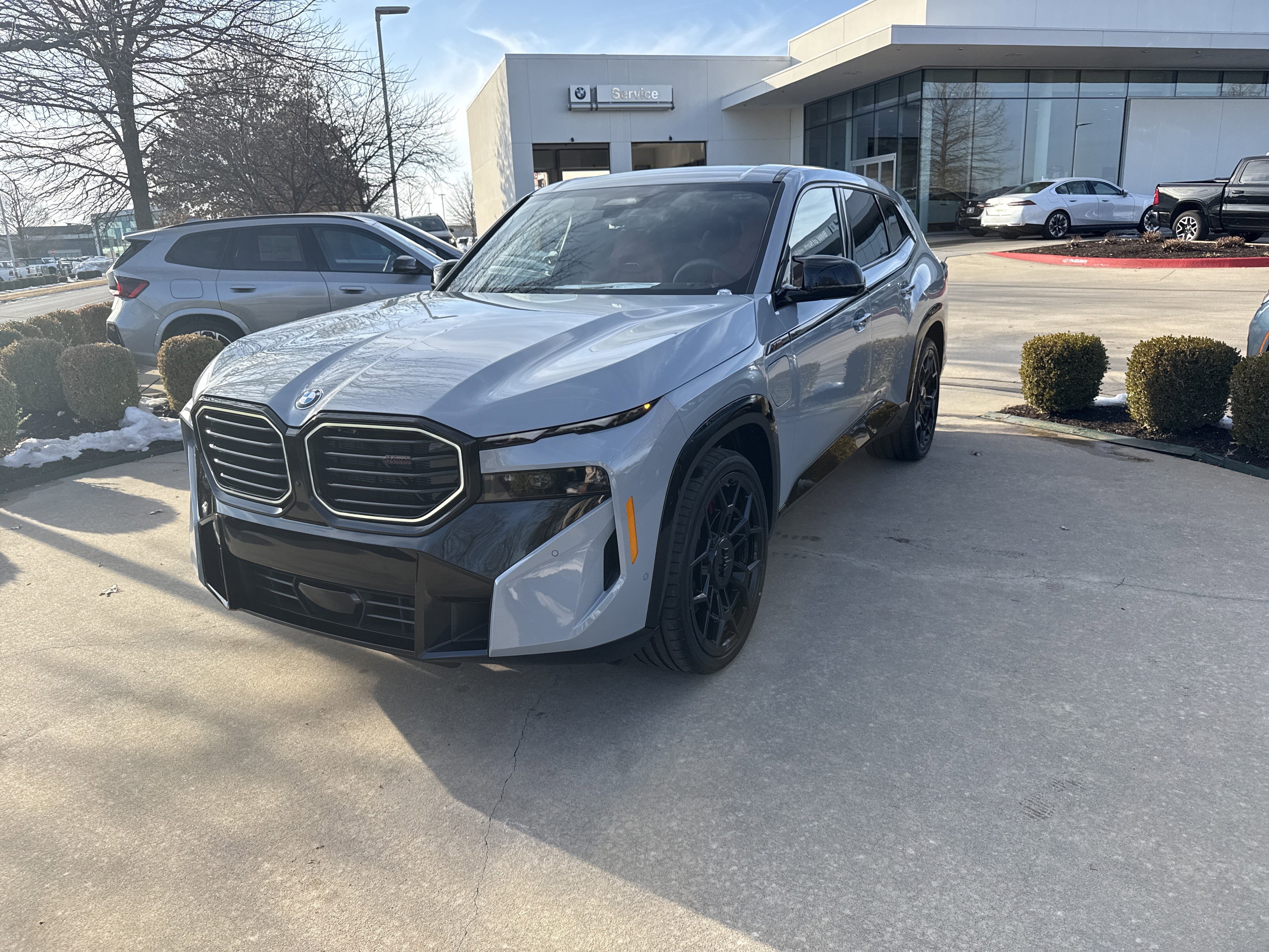 New 2026 BMW XM Label Red image 1