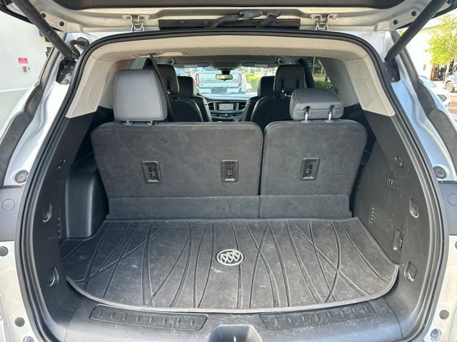 Used 2018 Buick Enclave Premium w/ LPO, Hit The Road Package AWD/4WD image 16