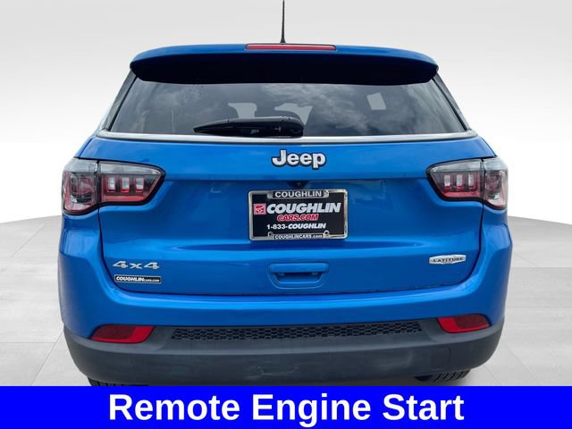 Used 2024 Jeep Compass Latitude AWD/4WD image 4