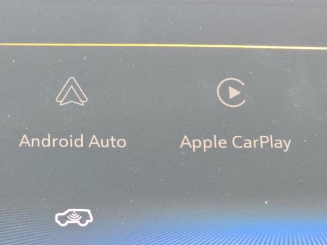 Used 2025 Chevrolet Trax LT w/ Driver Confidence Package image 4