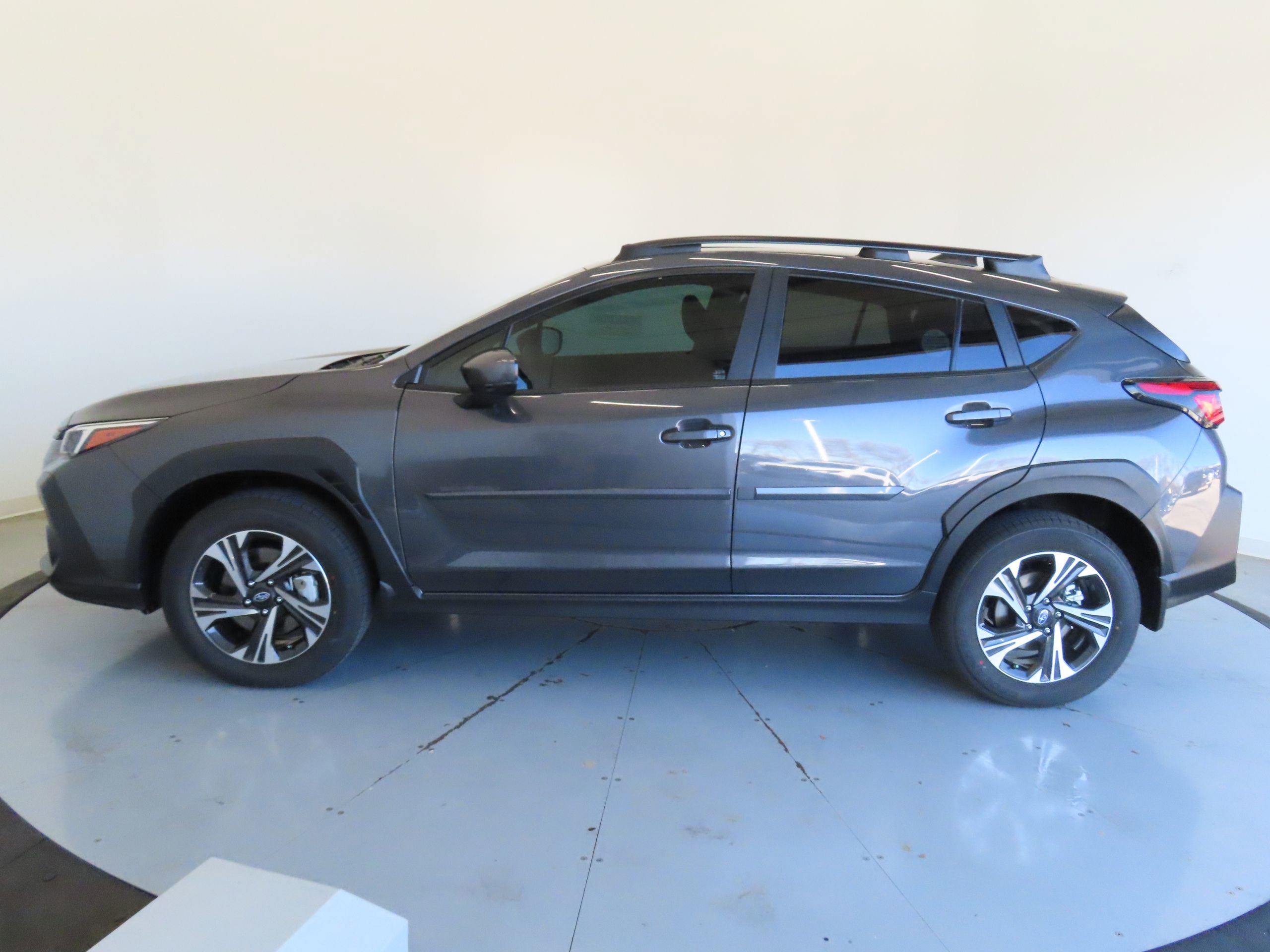 New 2026 Subaru Crosstrek 2.5i Premium image 9