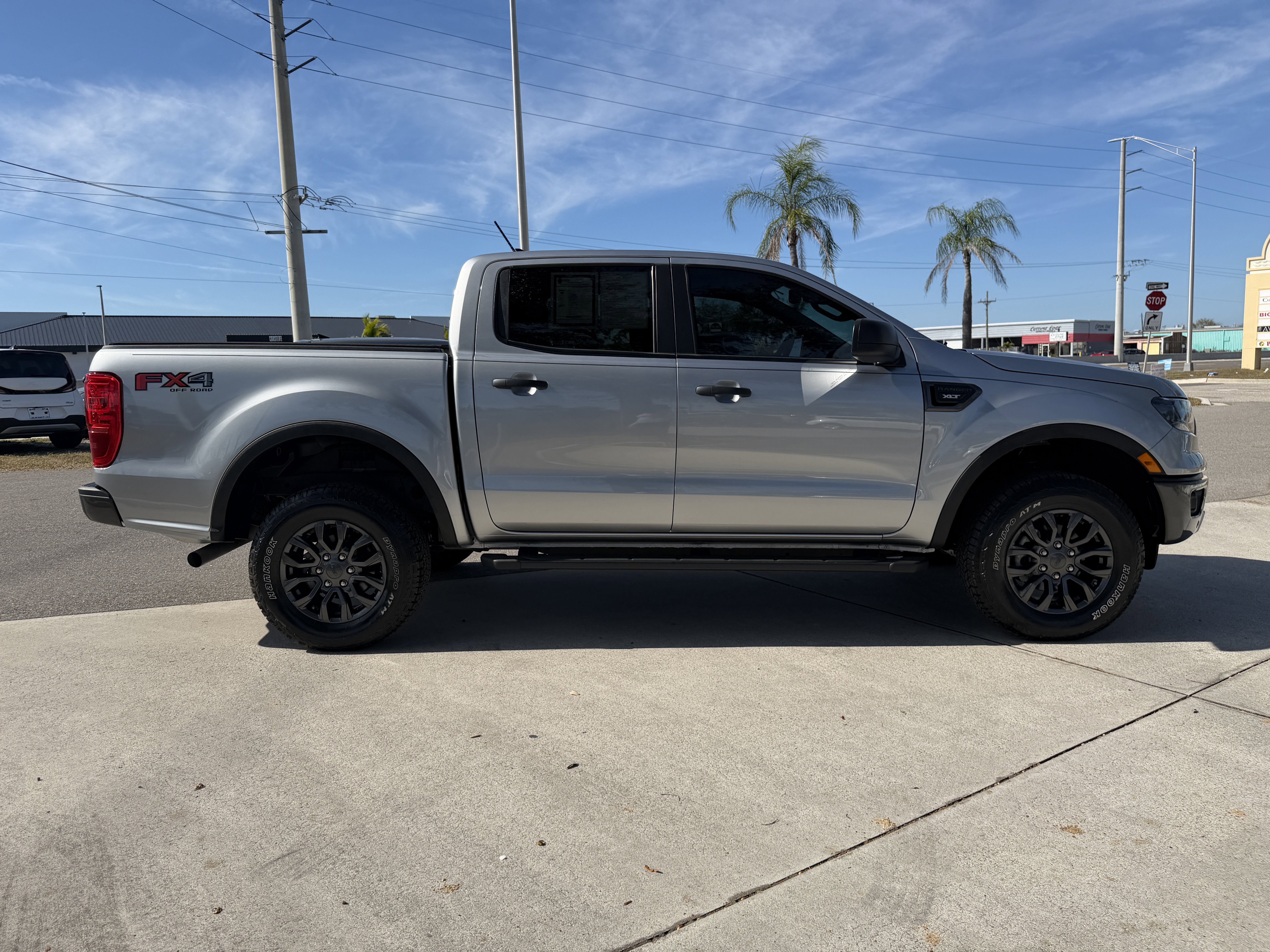Used 2023 Ford Ranger XLT w/ Equipment Group 302A High image 3