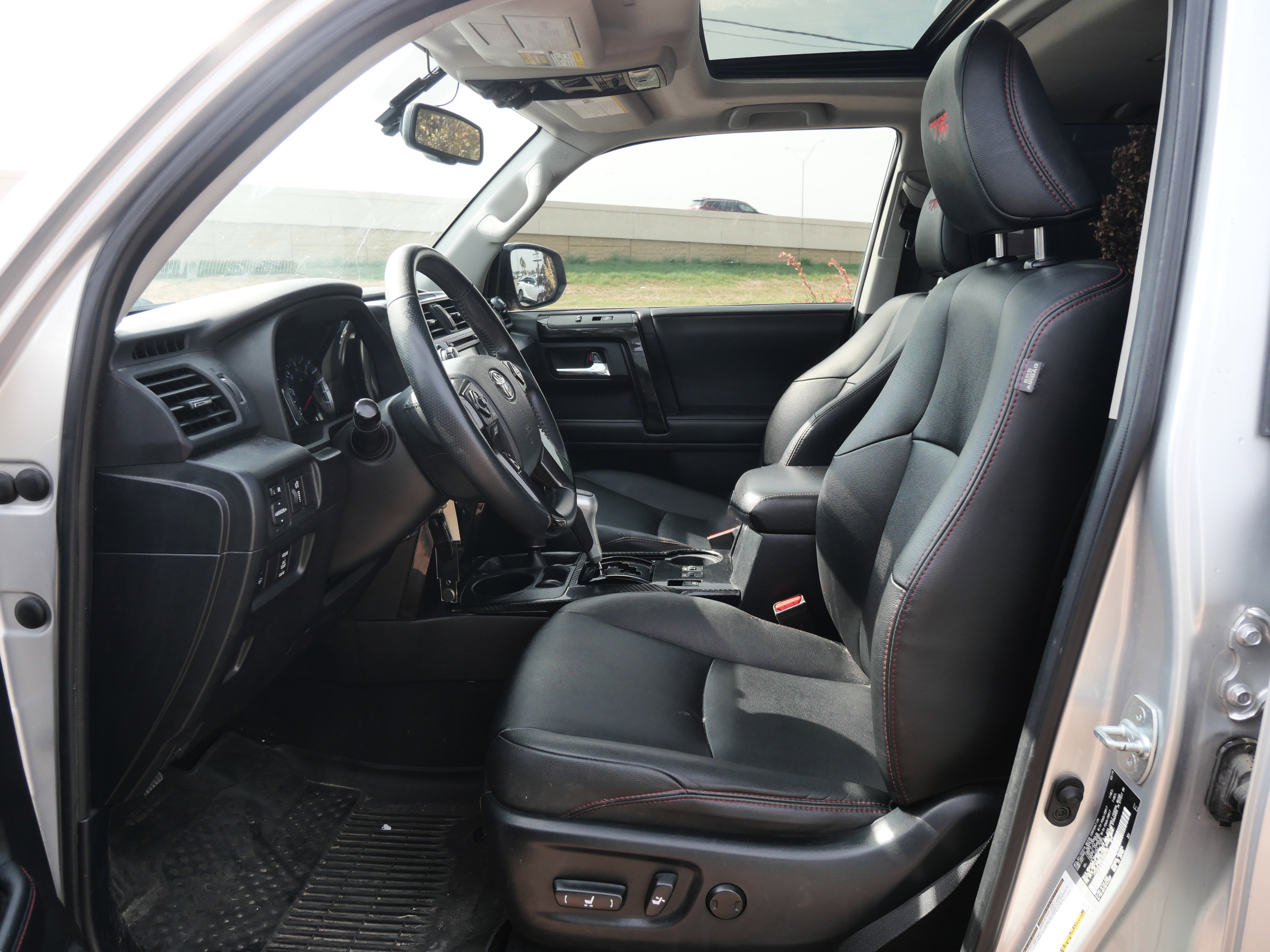 Used 2019 Toyota 4Runner TRD Off-Road Premium image 9