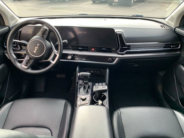 Used 2023 Kia Sportage EX image 17