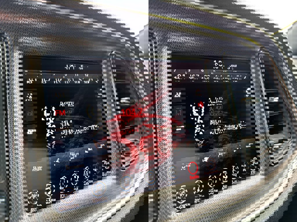 Used 2017 Dodge Challenger R/T Scat Pack w/ Leather Interior Group image 14