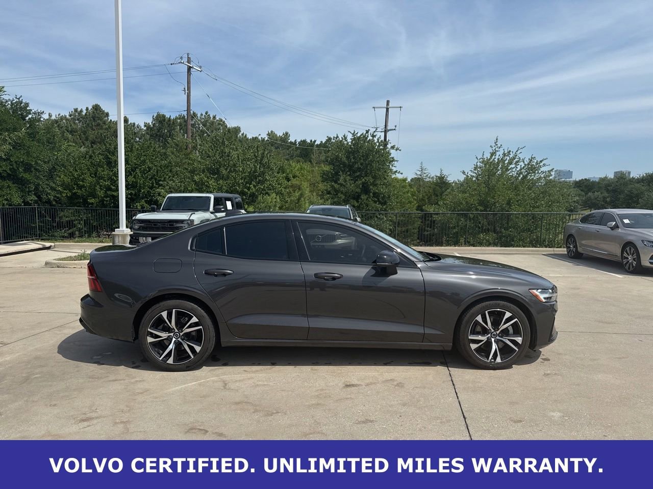 Certified 2024 Volvo S60 B5 Core FWD image 4