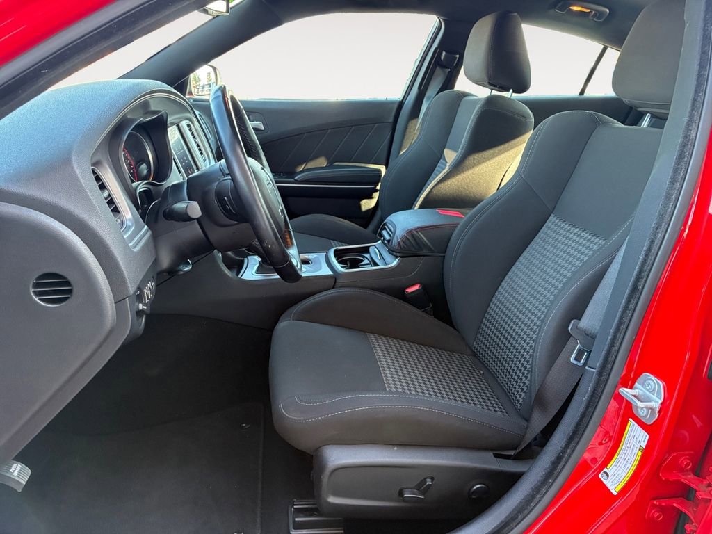 Used 2023 Dodge Charger GT image 9