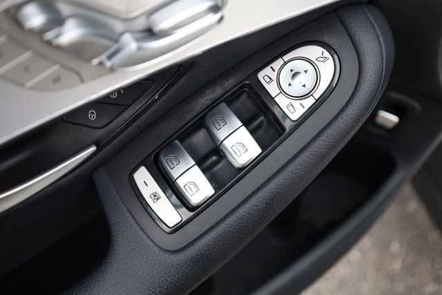 Used 2022 Mercedes-Benz GLC 300 4MATIC Coupe w/ Multimedia Package Lite image 12