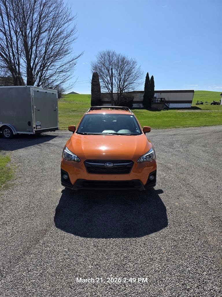 Used 2018 Subaru Crosstrek 2.0i Premium w/ Eyesight System image 3