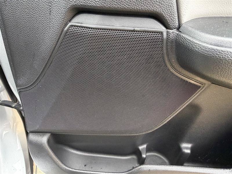 Used 2017 Honda CR-V Touring image 32