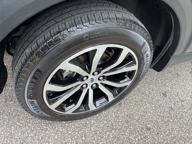 Used 2025 Ford Explorer ST-Line AWD/4WD image 15