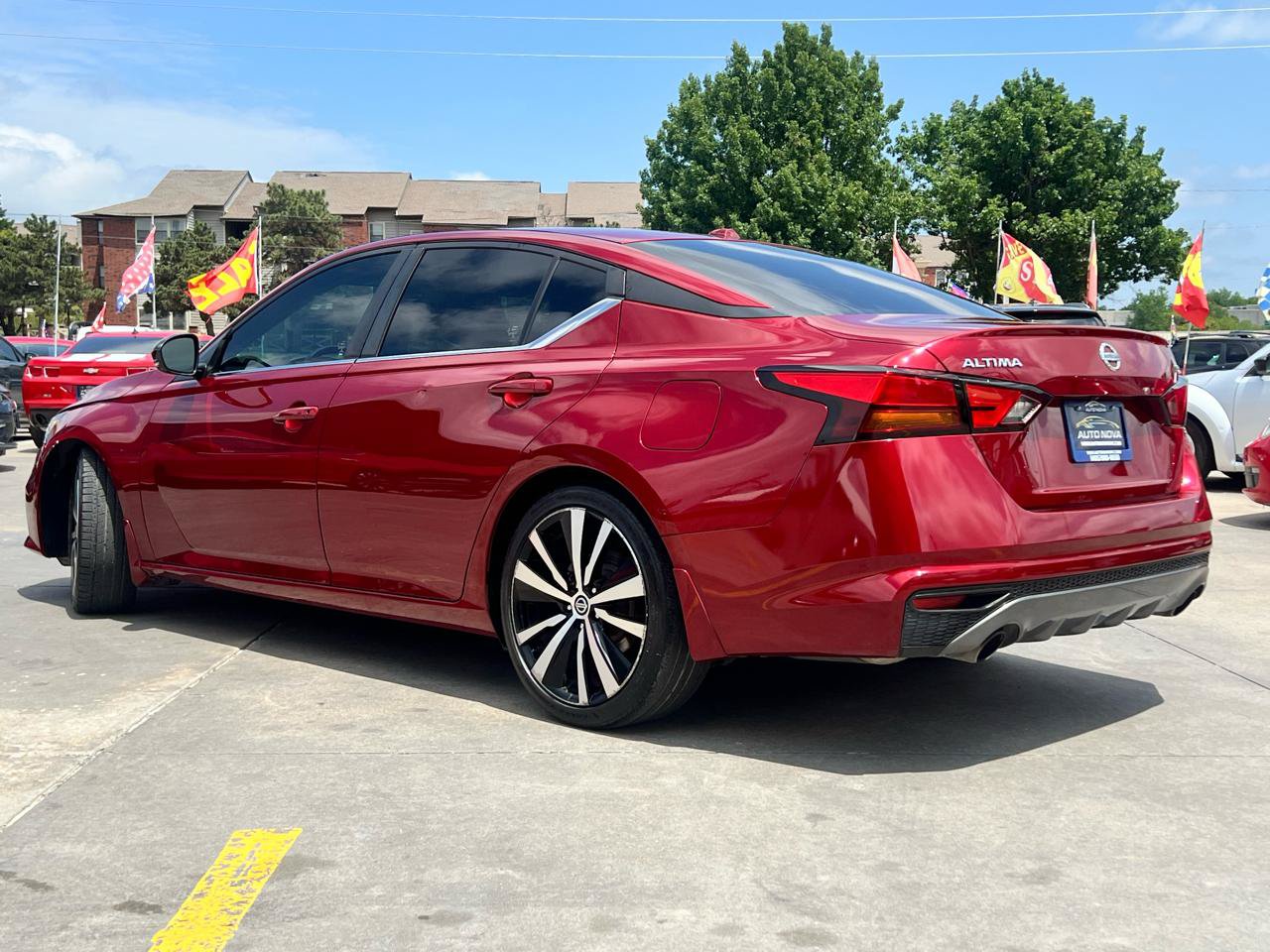 Used 2019 Nissan Altima 2.5 SR w/ SR Premium Package FWD image 4