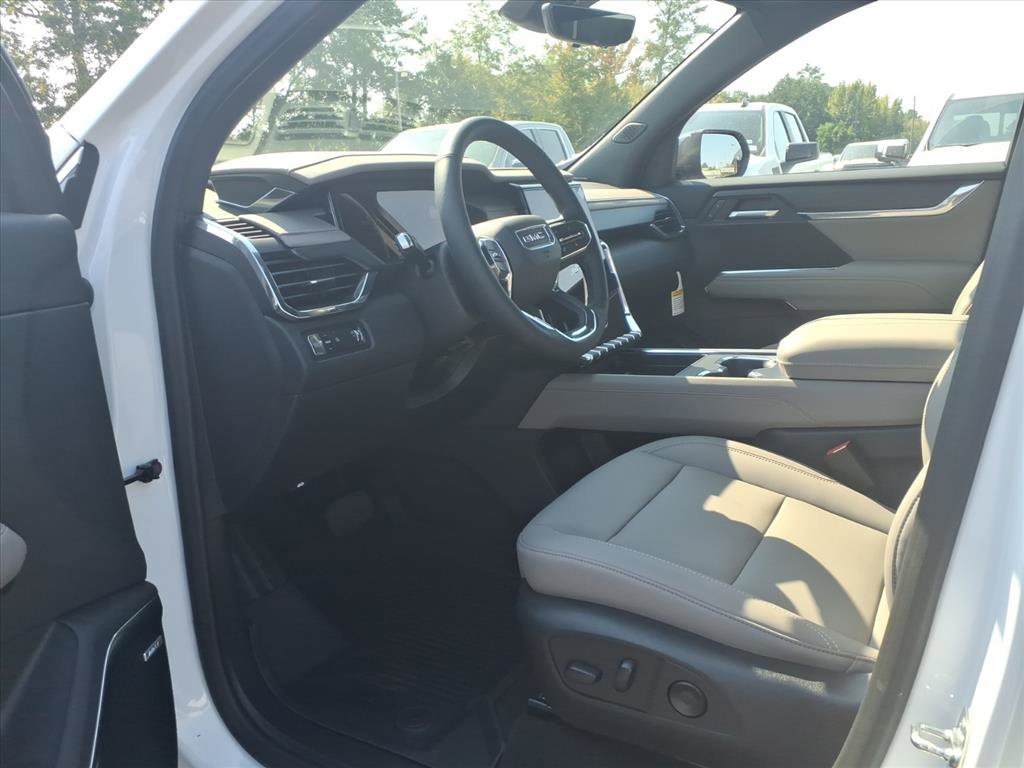 New 2026 GMC Acadia Elevation w/ Elevation Premium Package FWD image 20