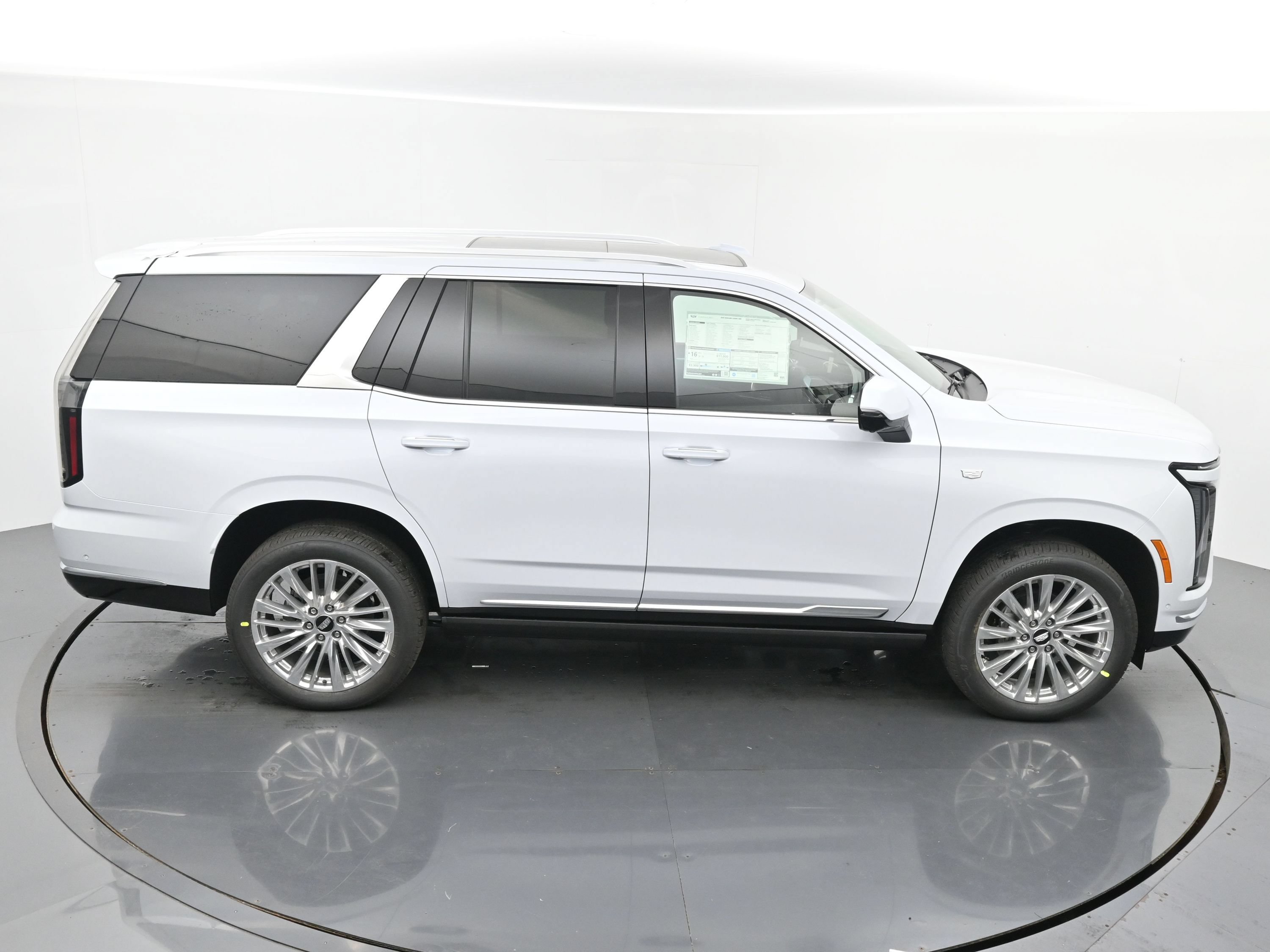 New 2026 Cadillac Escalade Luxury w/ Touring Package AWD/4WD image 28