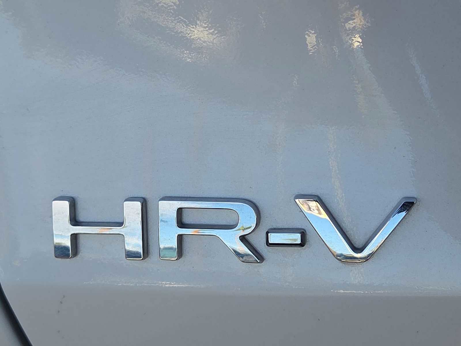 Used 2024 Honda HR-V EX-L image 12