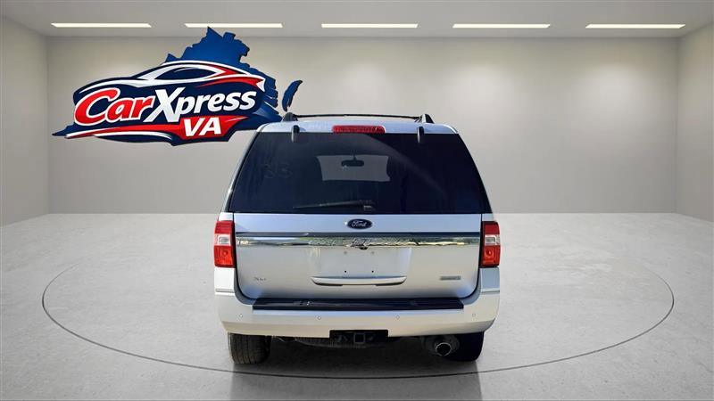 Used 2017 Ford Expedition XLT image 6