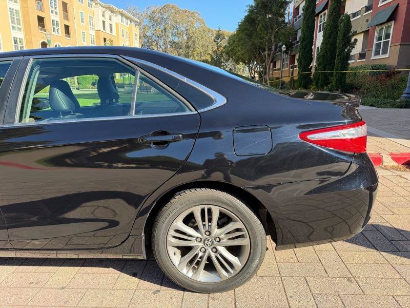 Used 2017 Toyota Camry SE FWD image 19