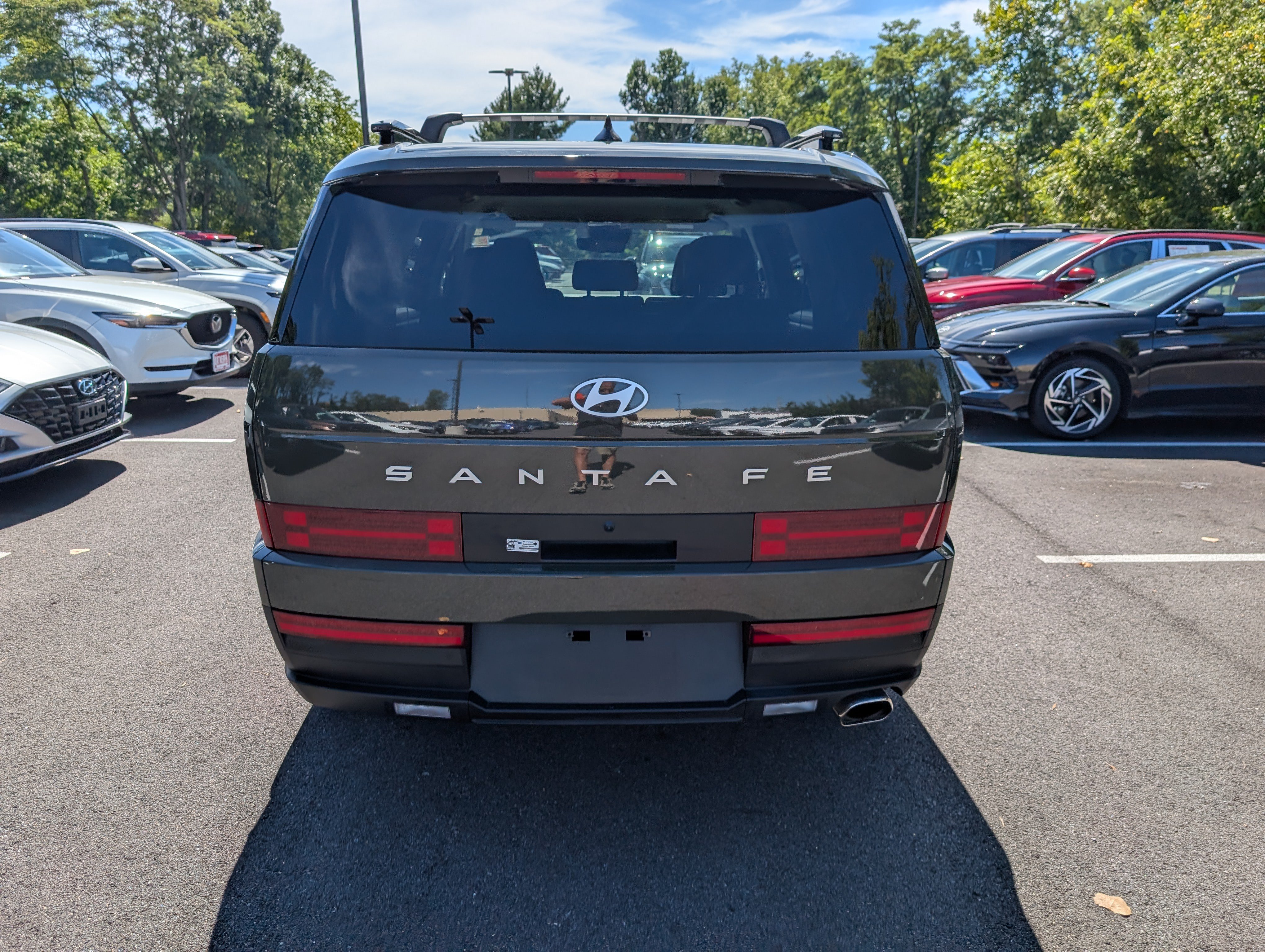 Used 2025 Hyundai Santa Fe SEL FWD image 4