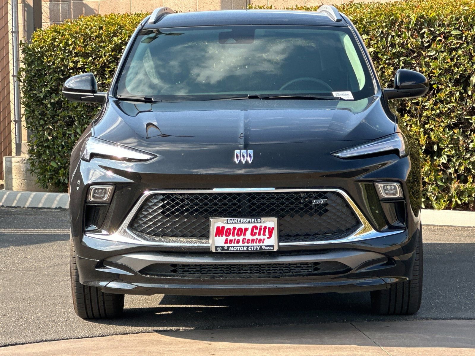 New 2025 Buick Encore GX Sport Touring image 9