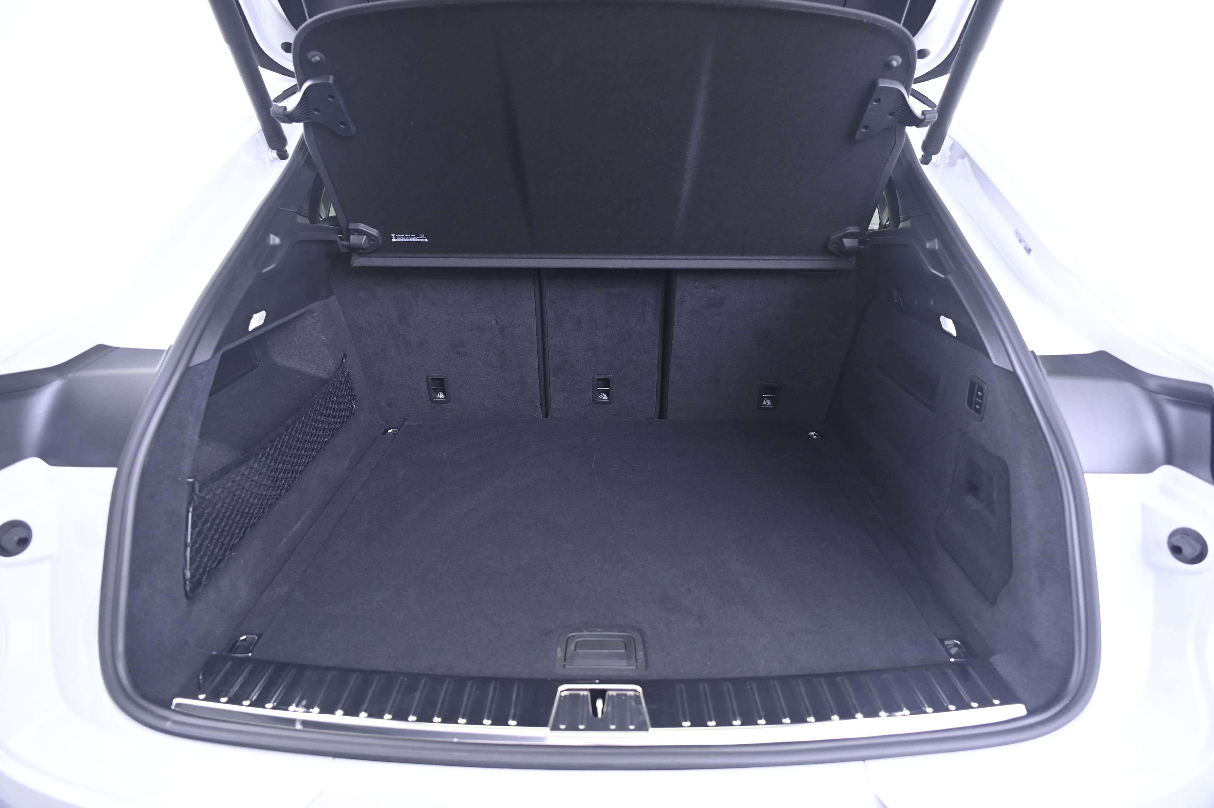 Certified 2026 Porsche Cayenne S AWD/4WD image 15