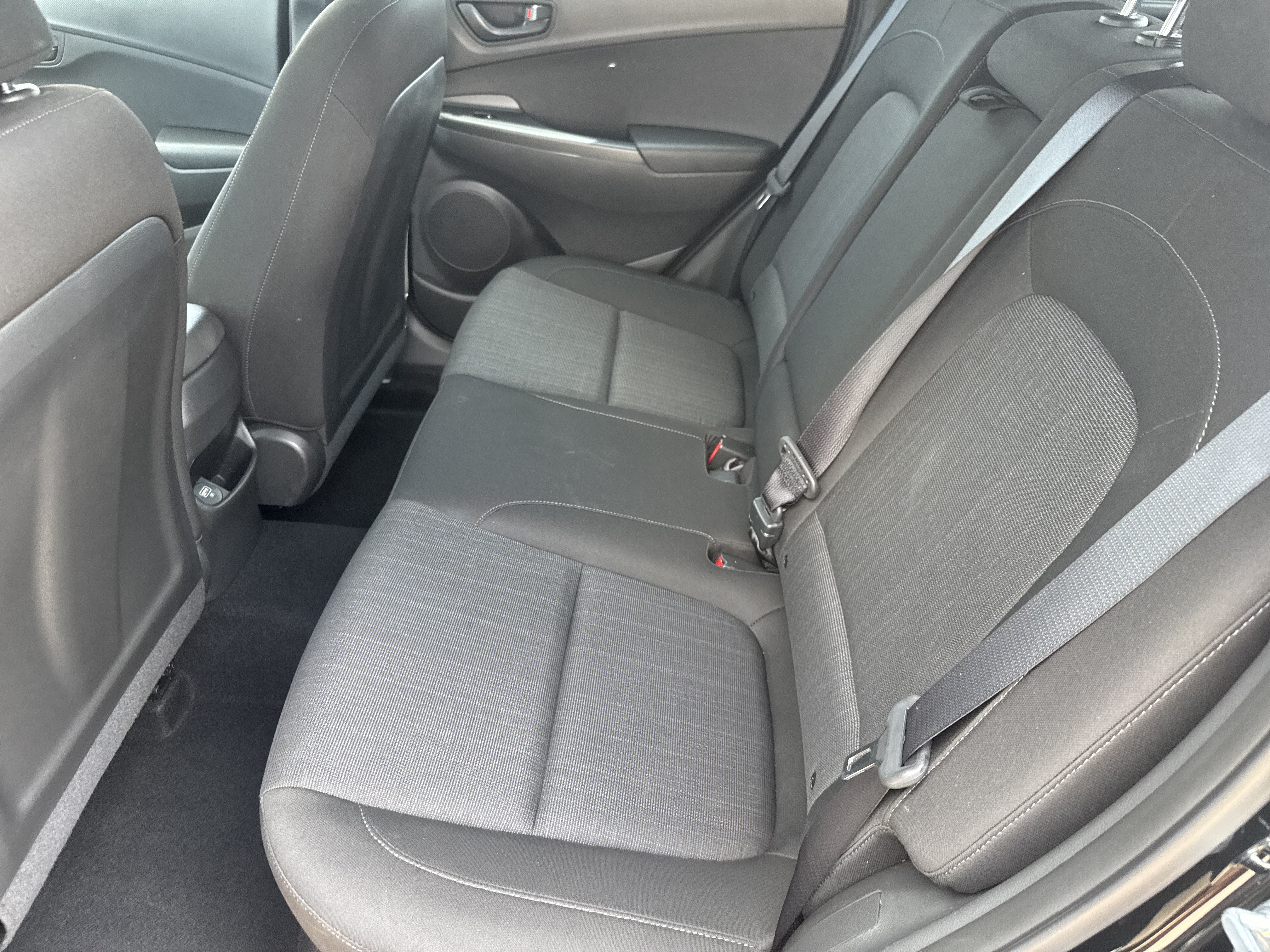 Used 2023 Hyundai Kona SEL w/ Cargo Package AWD/4WD image 6