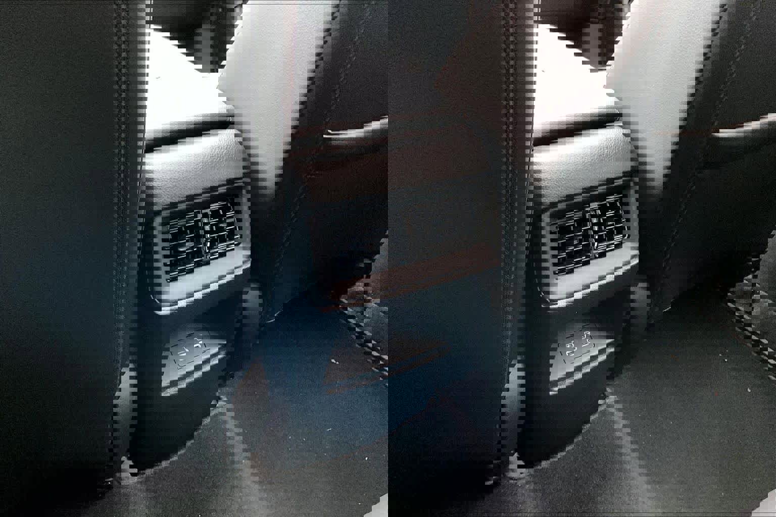 Used 2025 Honda CR-V Sport Touring image 34