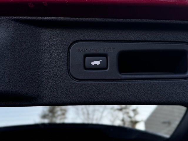 New 2025 Honda Pilot Touring image 12