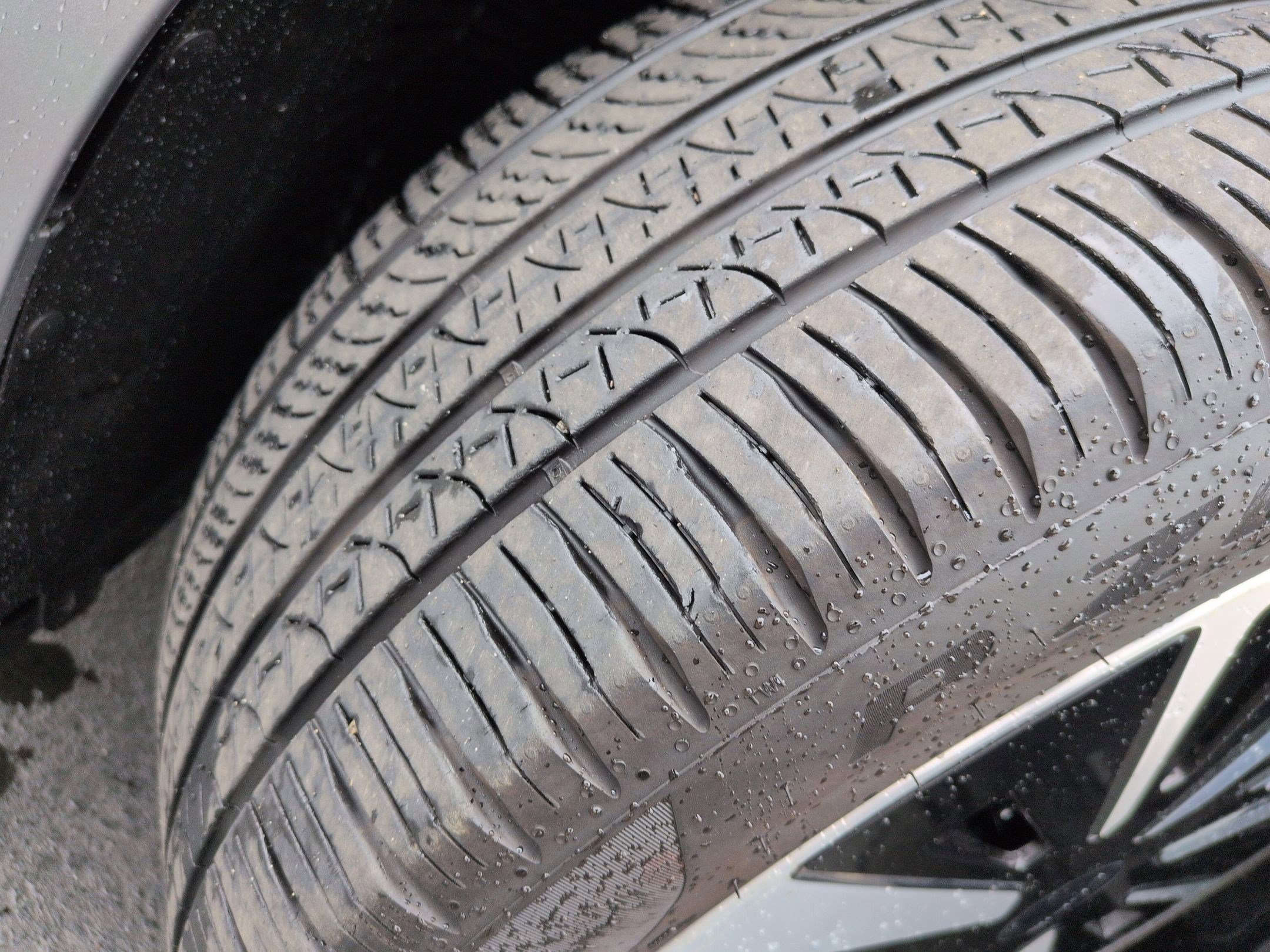 Used 2024 Lucid Air Pure image 12