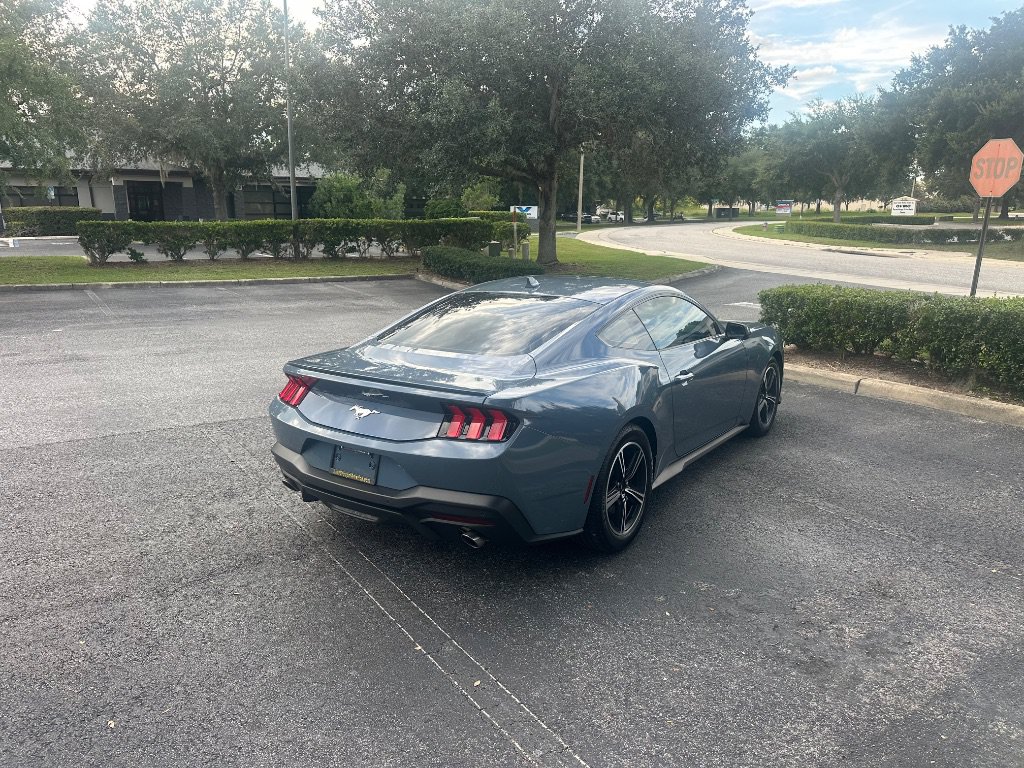 Used 2024 Ford Mustang Premium RWD image 9