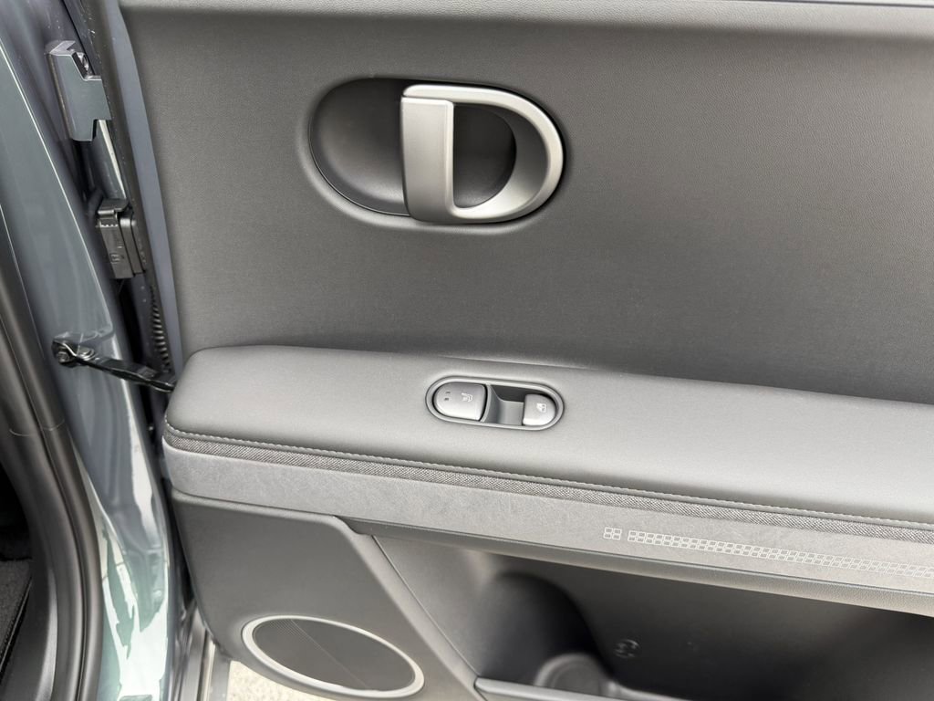 New 2026 Hyundai Ioniq 5 Limited image 23