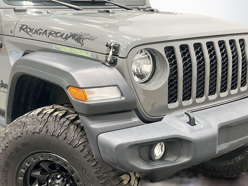 Used 2021 Jeep Gladiator Sport w/ Trailer Tow Package image 40