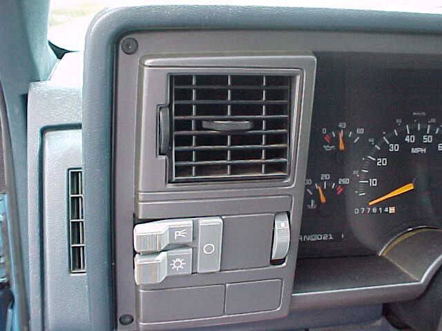 Used 1993 Chevrolet Silverado 1500 2WD Regular Cab image 18