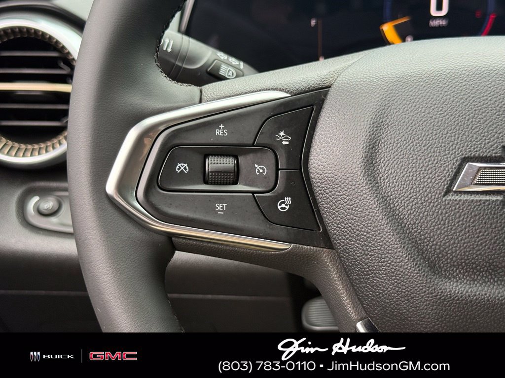 Certified 2024 Chevrolet Trax ACTIV FWD image 28