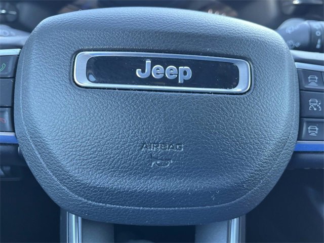 Used 2022 Jeep Compass Limited image 32