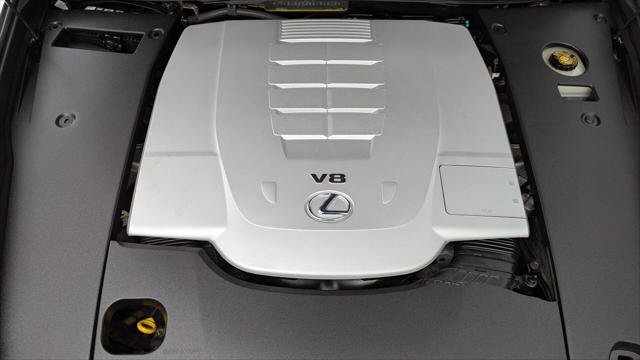 Used 2014 Lexus LS 460 w/ Comfort Package RWD image 30