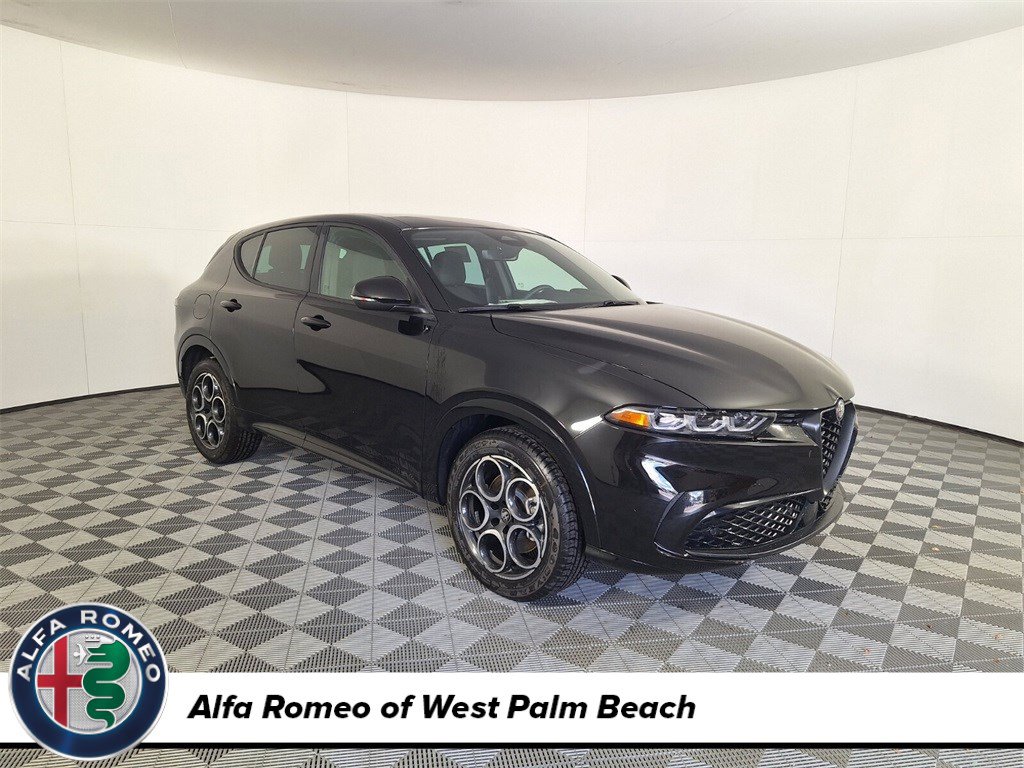 New 2025 Alfa Romeo Tonale