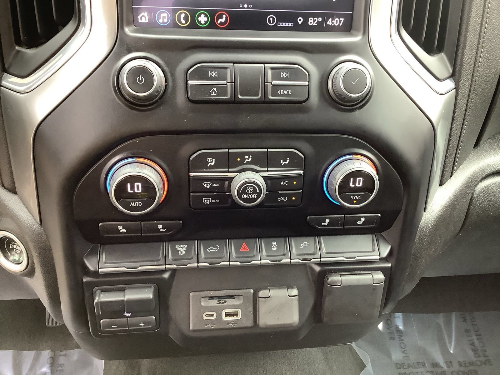 Used 2023 Chevrolet Silverado 2500 LTZ AWD/4WD image 21