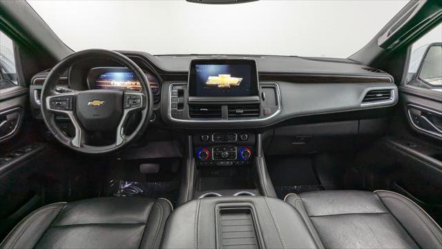 Used 2023 Chevrolet Suburban Premier image 28