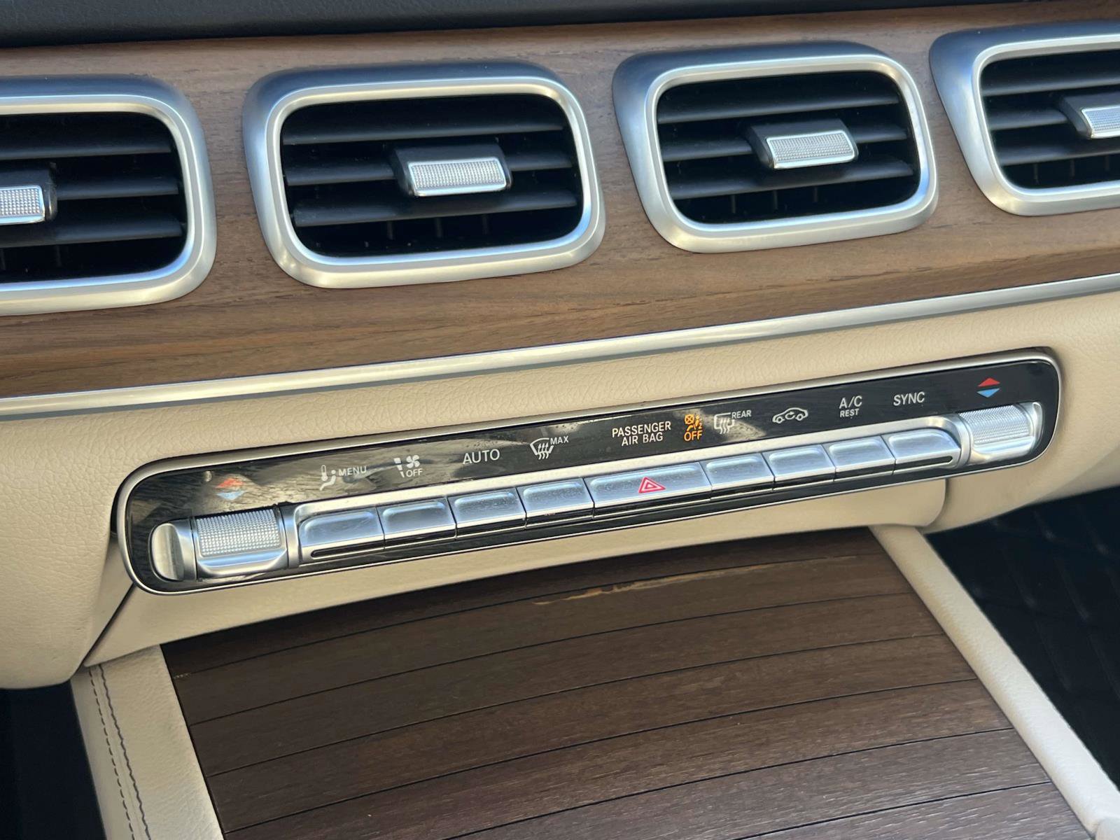 Certified 2022 Mercedes-Benz GLS 450 4MATIC image 15