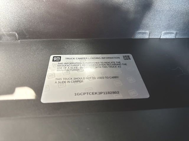 Used 2023 Chevrolet Colorado LT w/ LT Convenience Package II image 33