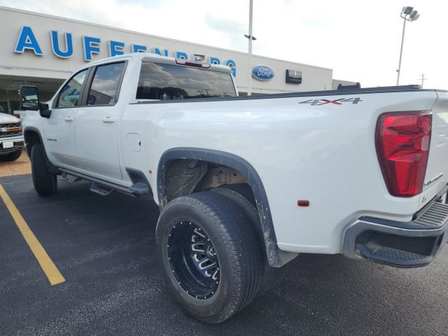 Used 2021 Chevrolet Silverado 3500 LT w/ Convenience Package AWD/4WD image 7