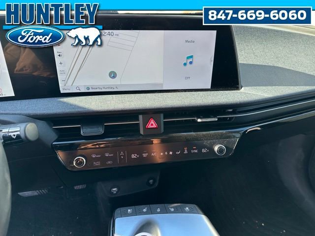 Used 2024 Kia EV6 Wind image 23