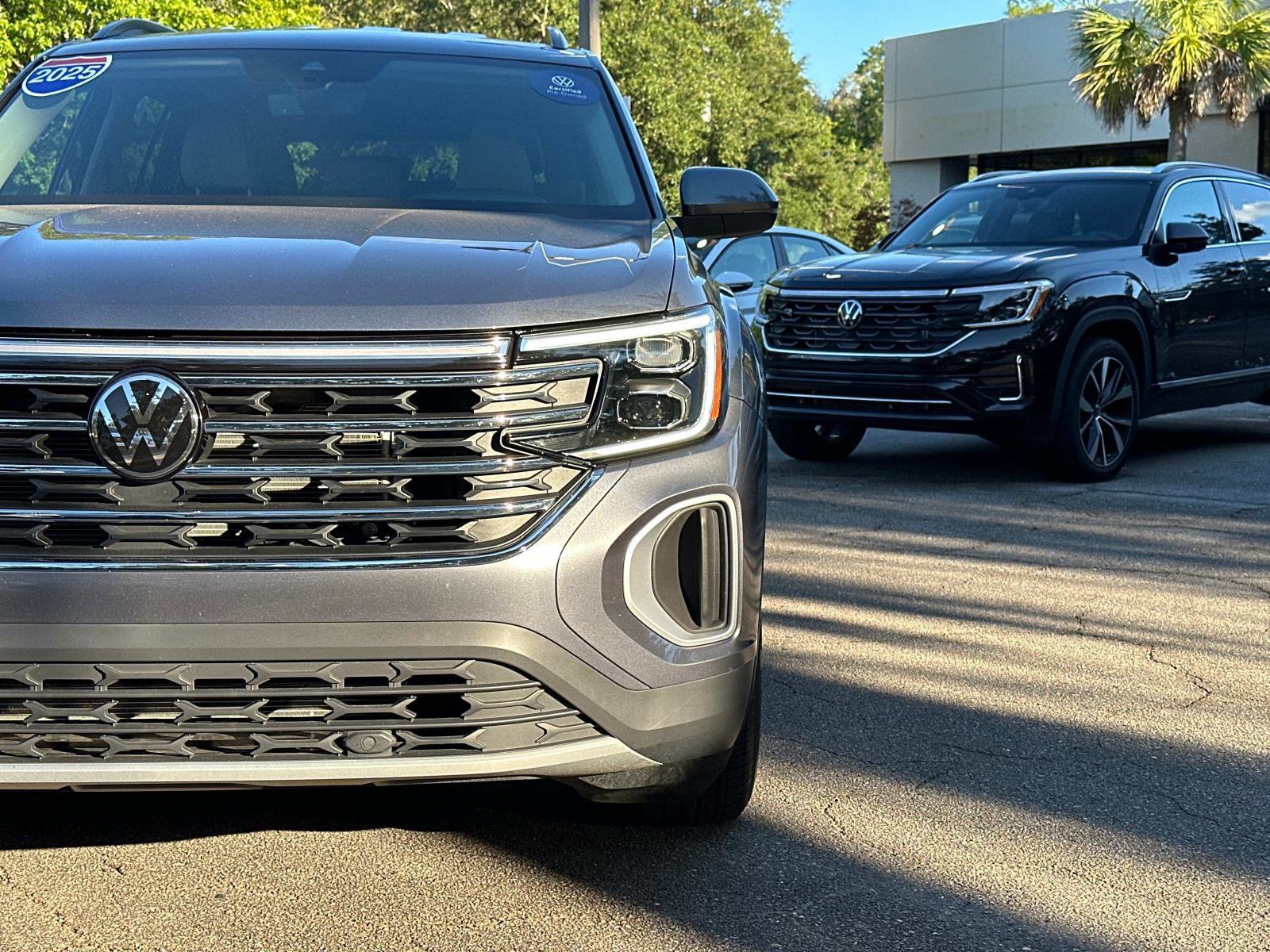 Certified 2025 Volkswagen Atlas SE image 9