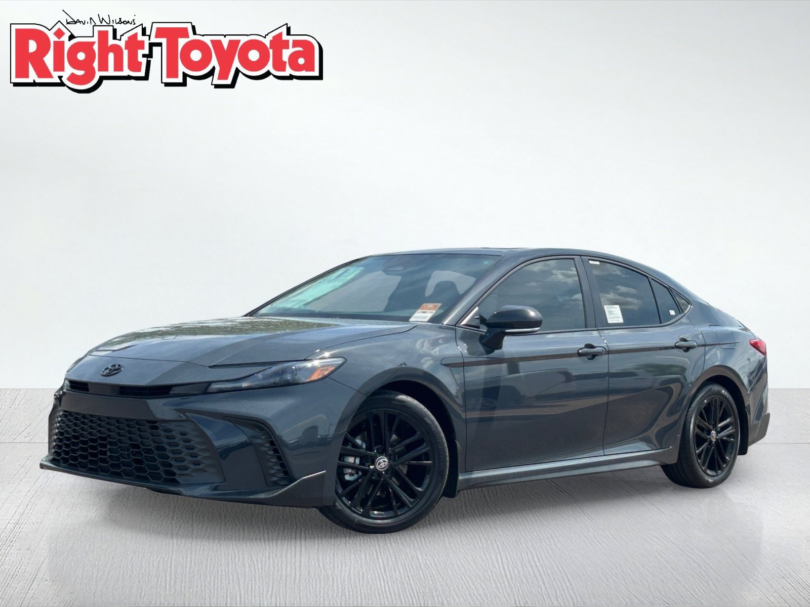 New 2026 Toyota Camry SE w/ Convenience Package FWD image 1