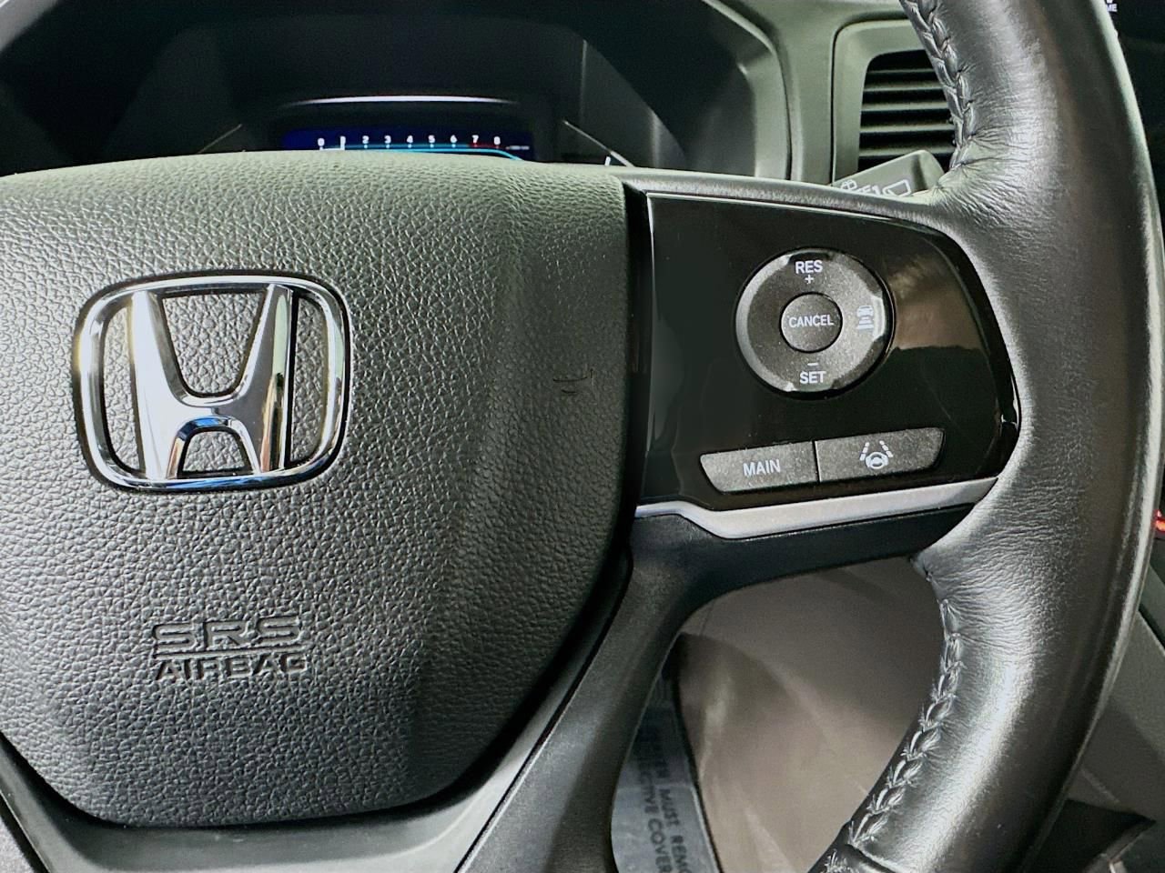 Used 2018 Honda Odyssey EX-L image 45