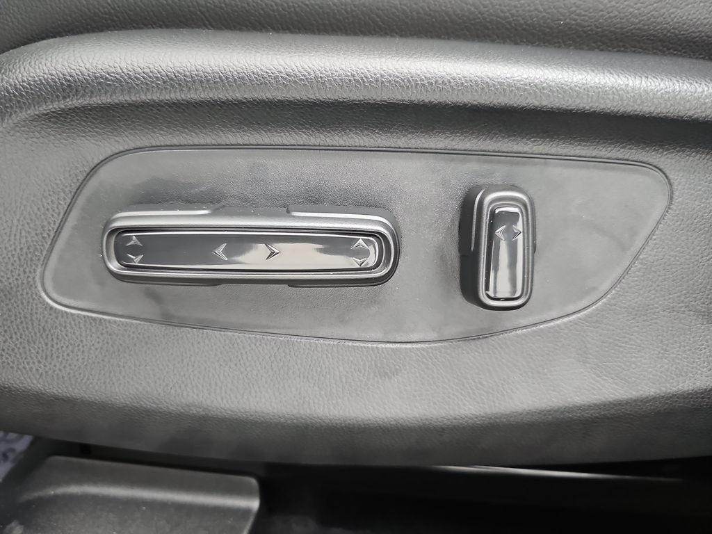 New 2027 Honda HR-V EX-L image 31