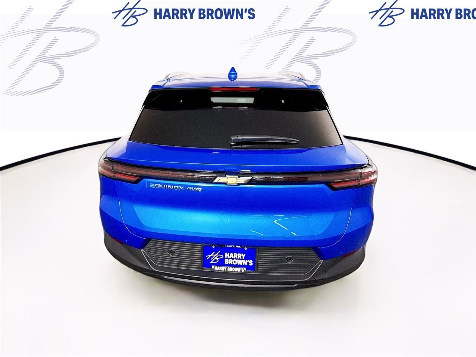 New 2026 Chevrolet Equinox EV LT image 30